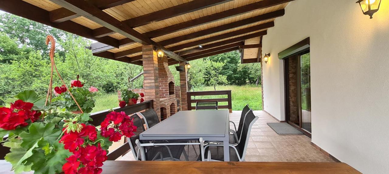 Casuta Cu Bine Villa Valea Lunga-Ogrea Luaran gambar
